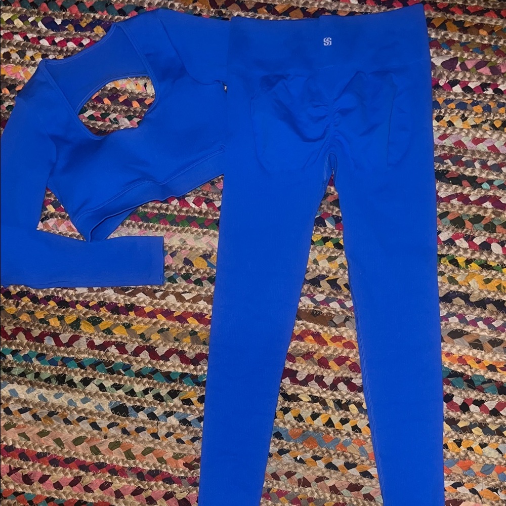 Suuksess Bright Royal Blue Activewear Set - Sports Bra & Leggings size M NWOT